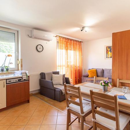 Viky'S Apartment 杰尔 外观 照片